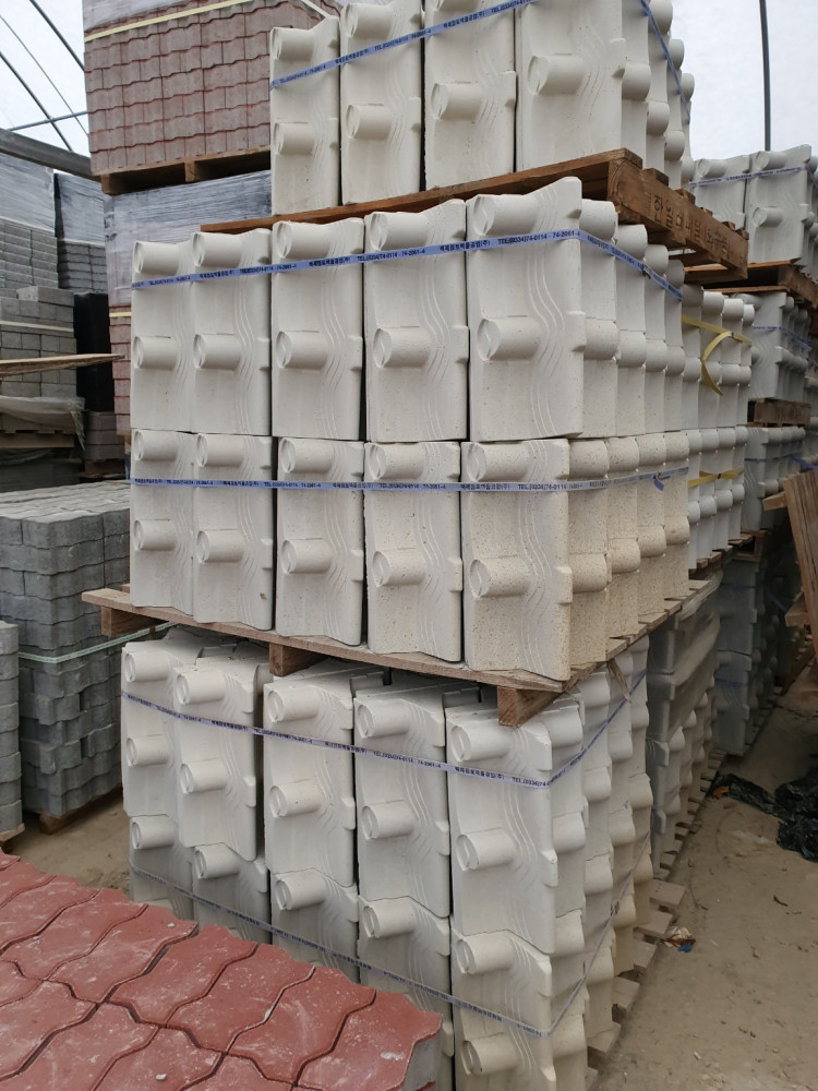 d94f54caba23e1c3ceebcf73b8ac4db8_1712822